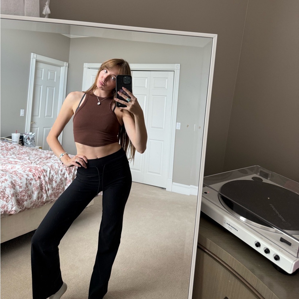 Lululemon brown tank